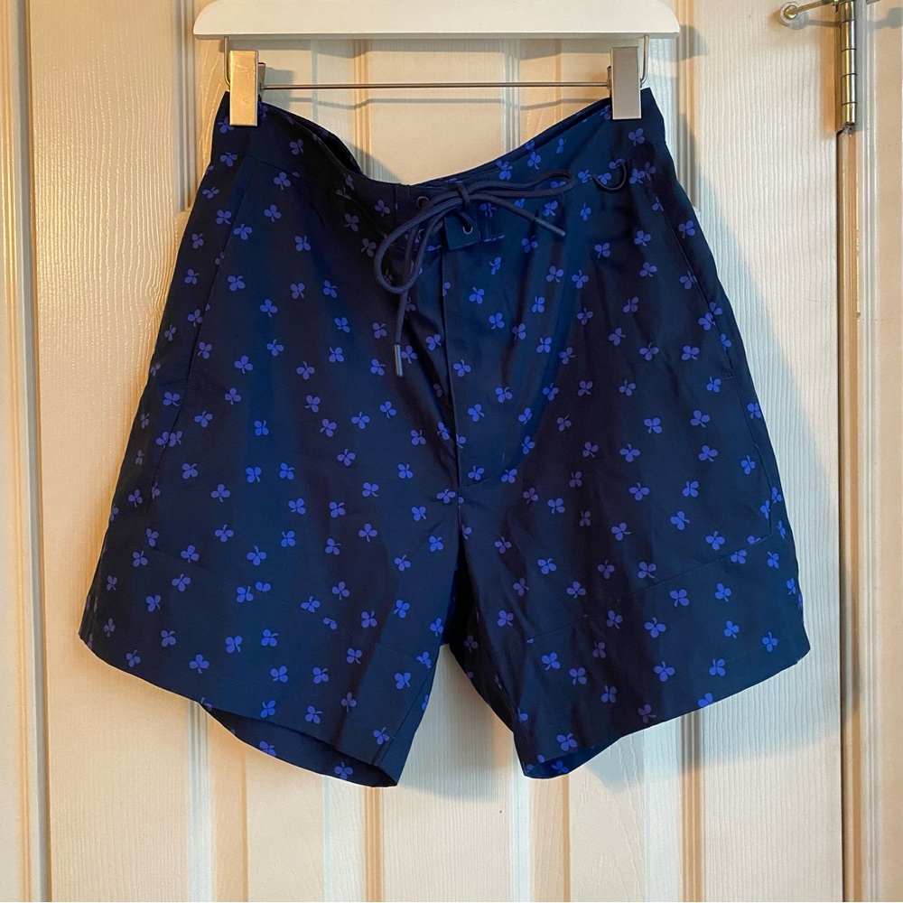 NWT Outdoor Voices 6” Boardshort in Navy Clover, size Medium
